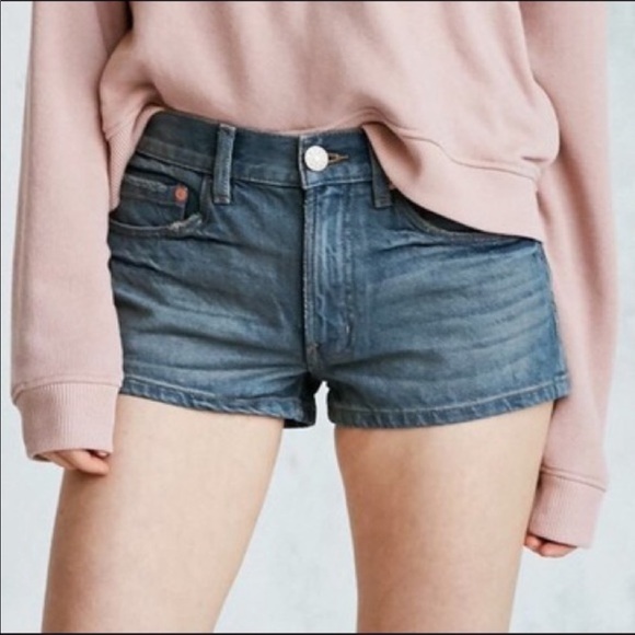 NWT BDG Essential Mid Rise Denim Short - Picture 1 of 11